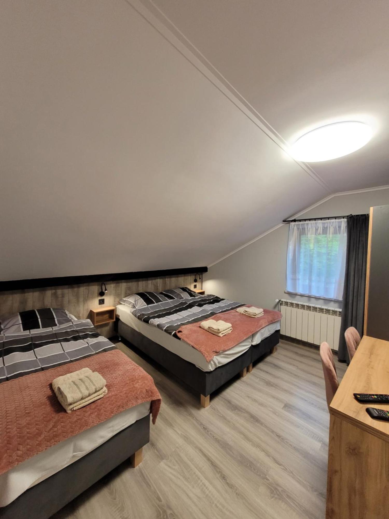 Zajazd Wernyhora Suloszowa Rum bild